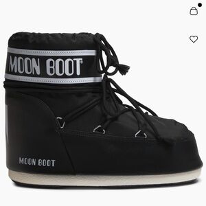 NWT Moon Boots